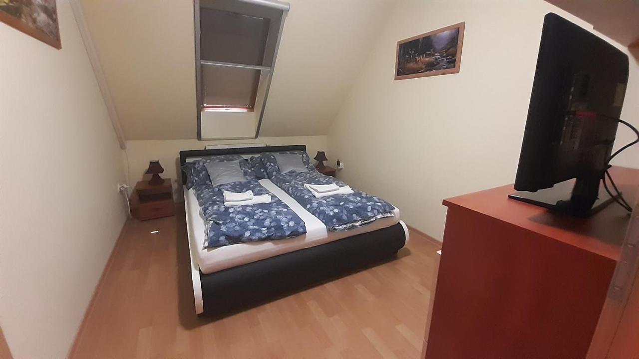 Elizabet Apartman a belvárosban Szarvas Exterior foto